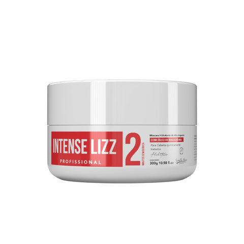 Máscara Intense Lizz Pós Progressiva 300g para tratamento capilar. Hidrata, revitaliza e prolonga o efeito da progressiva, proporcionando brilho intenso.